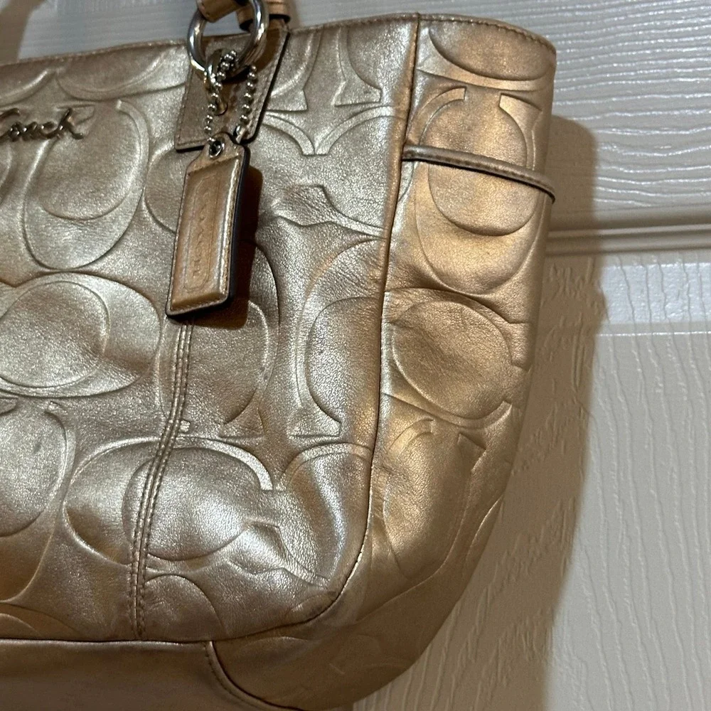 Coach Metallic Gold Leather Signature C‎ Embossed Tote Shoulder Bag Handbag